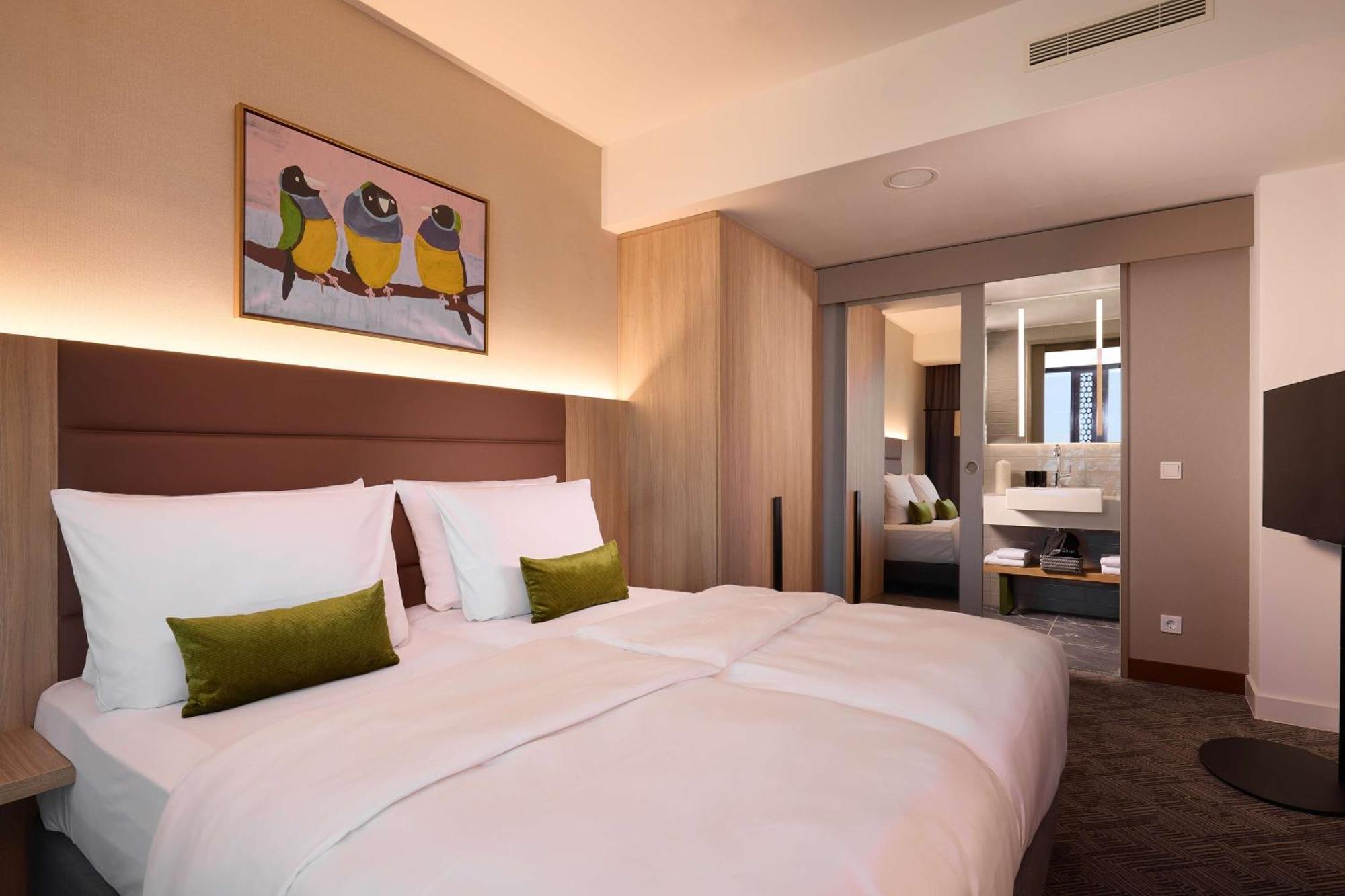 Aparthotel Adina