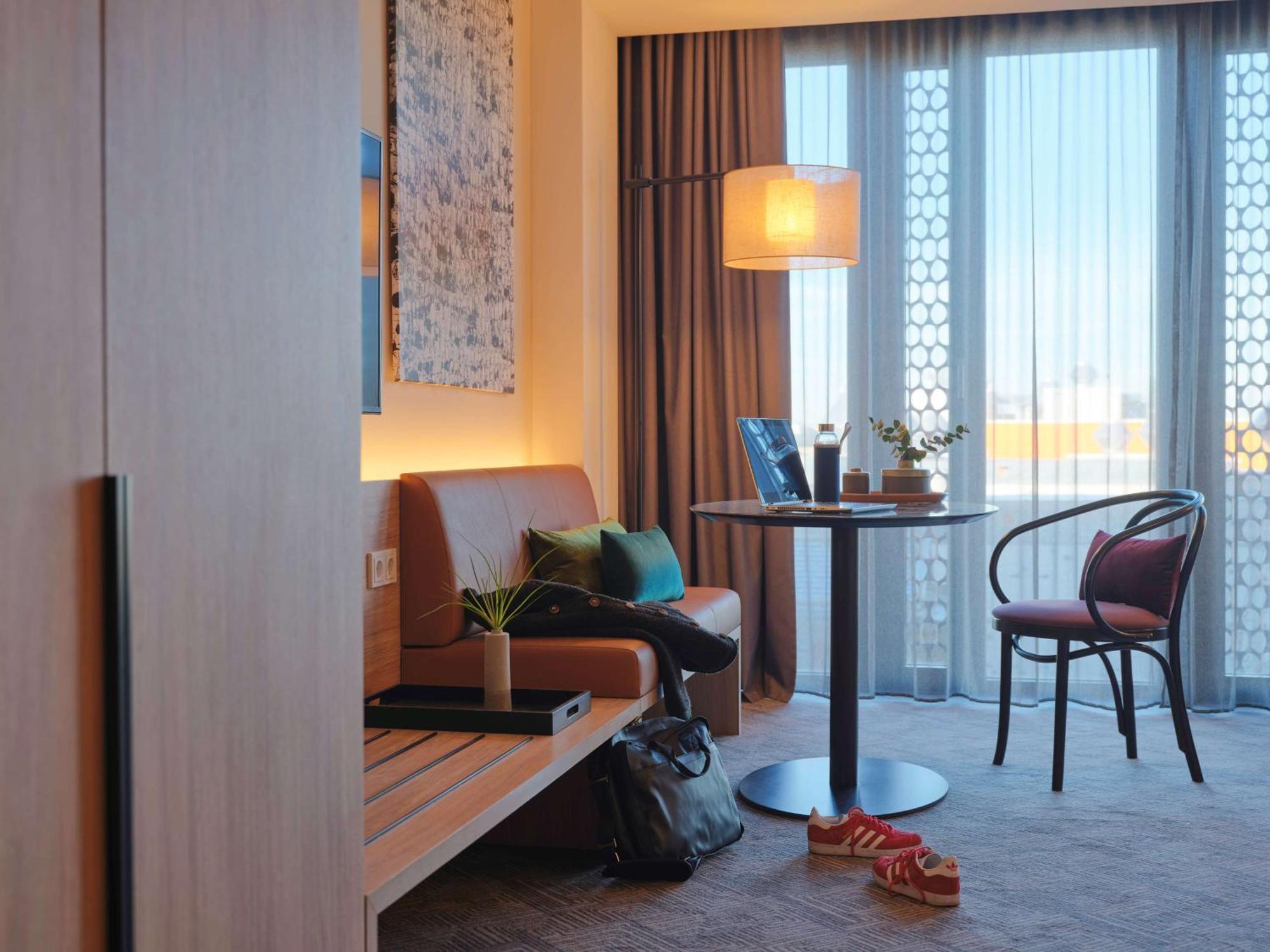 Adina Aparthotel