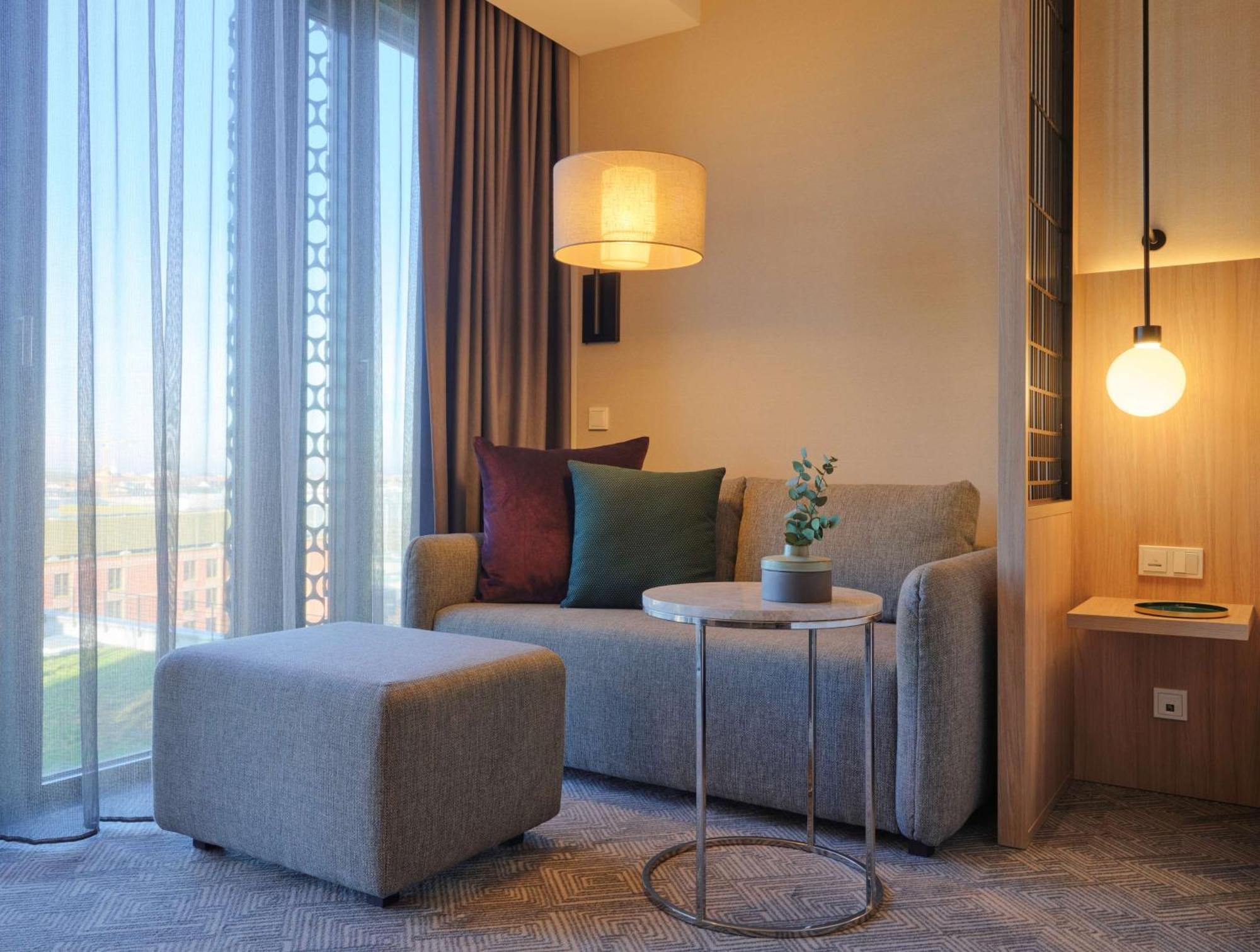 Aparthotel Adina