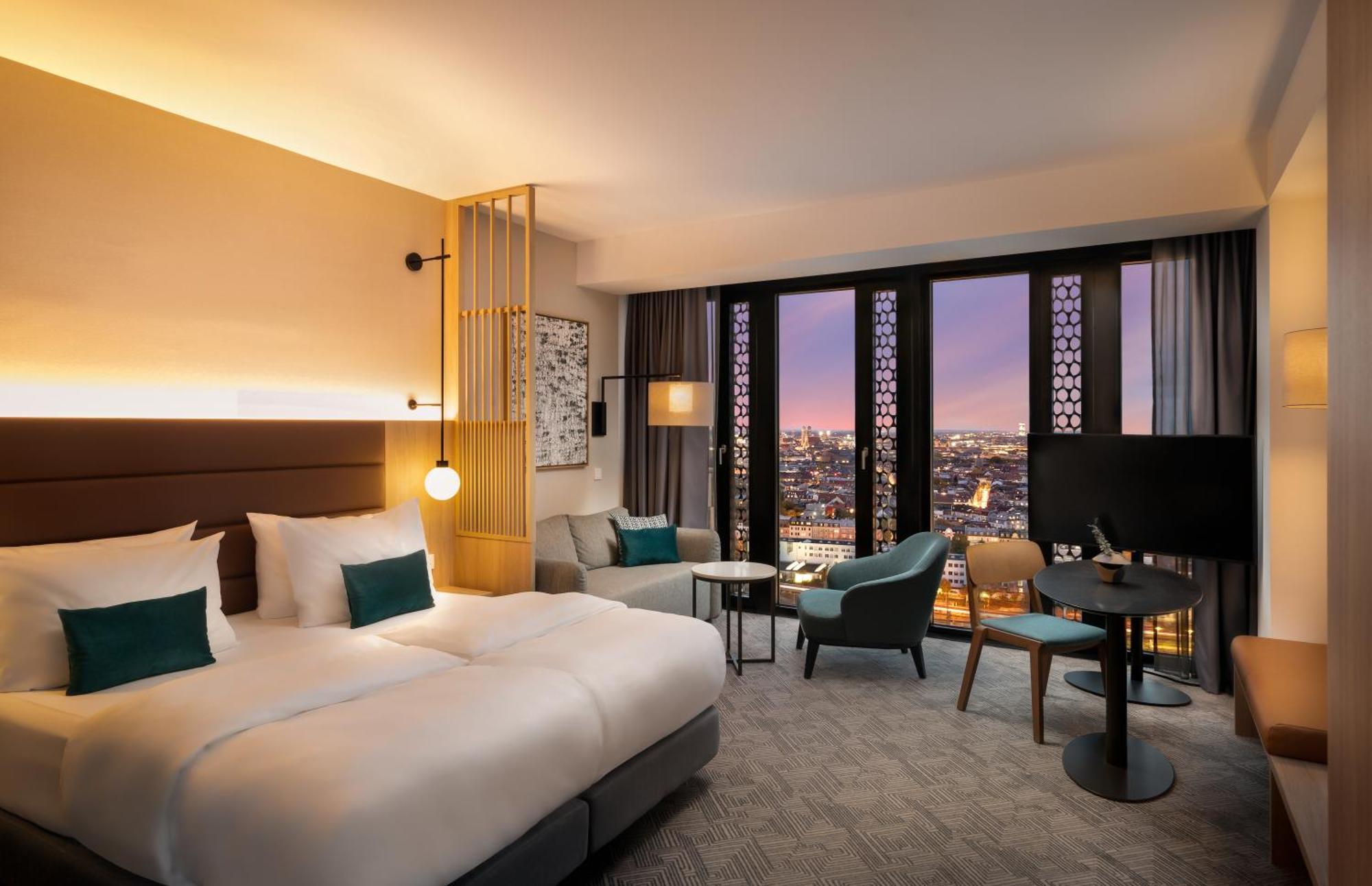 Aparthotel Adina 4*